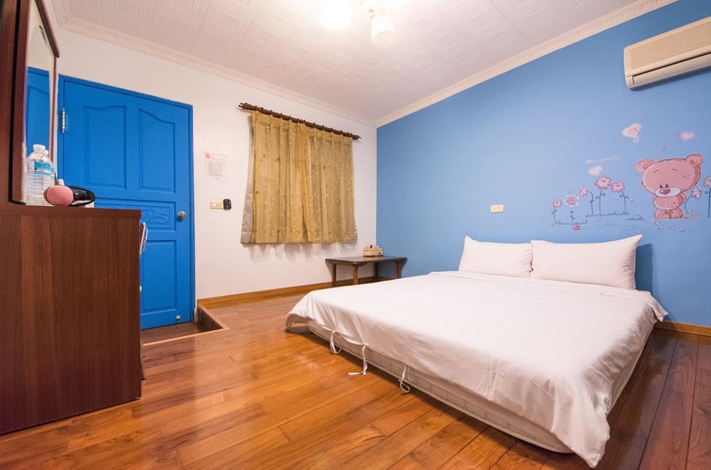 Bed and Breakfast Dog House Taitung Экстерьер фото