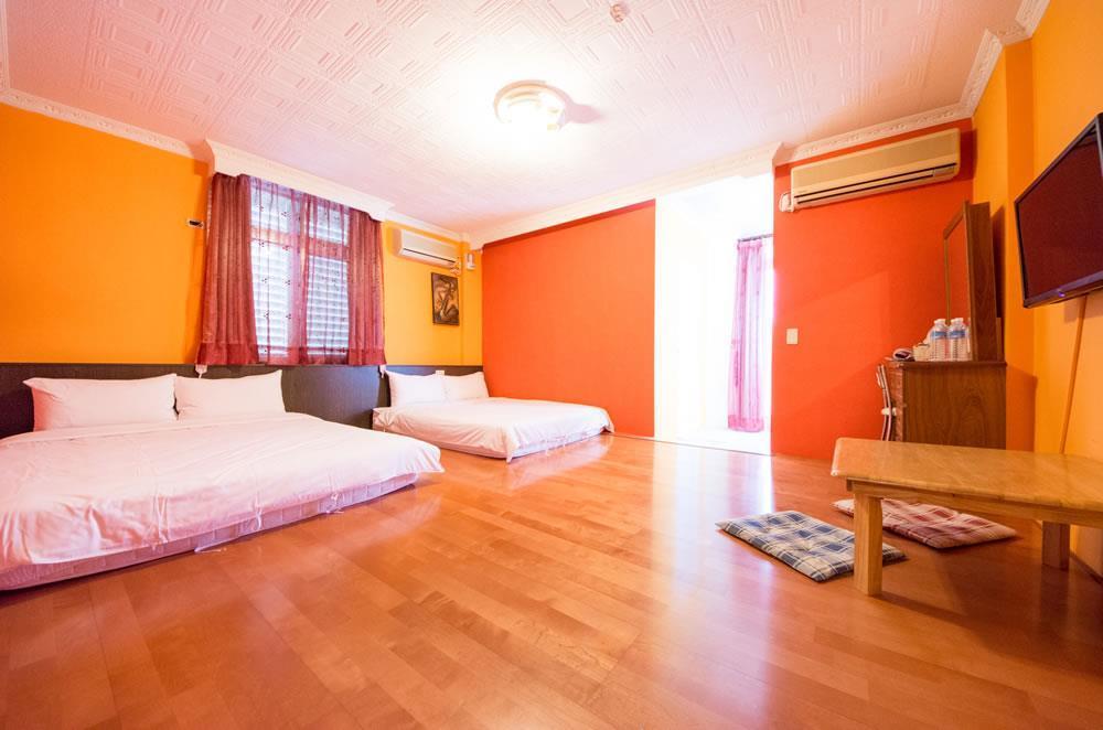 Bed and Breakfast Dog House Taitung Экстерьер фото