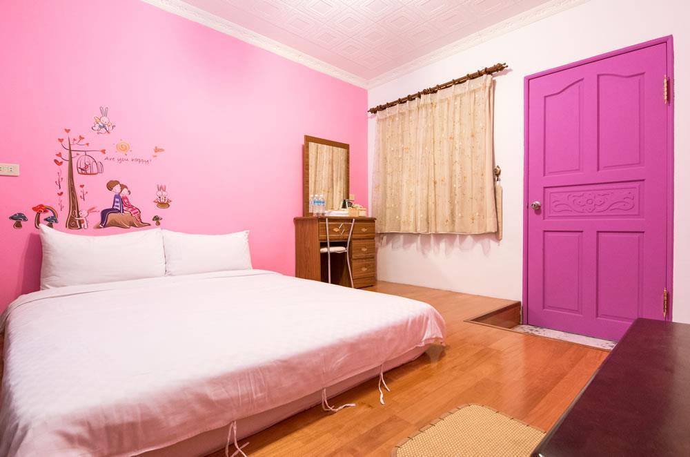 Bed and Breakfast Dog House Taitung Экстерьер фото